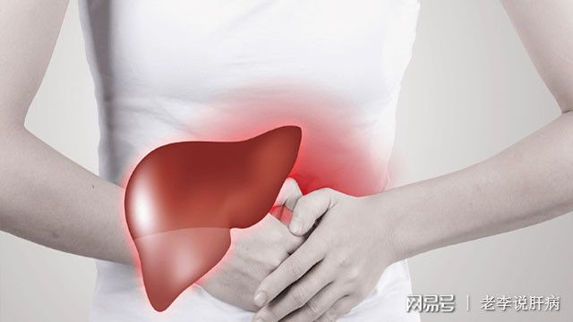 右后背痛到前胸_右后背痛右前胸痛什么原因_右前胸后背疼痛是什么原因