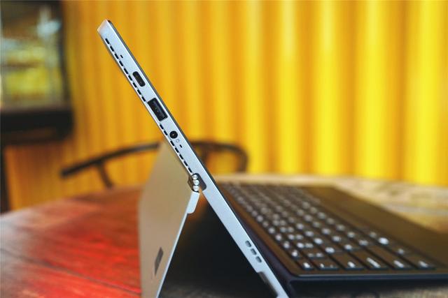 区别词_区别英语_surface2和pro的区别
